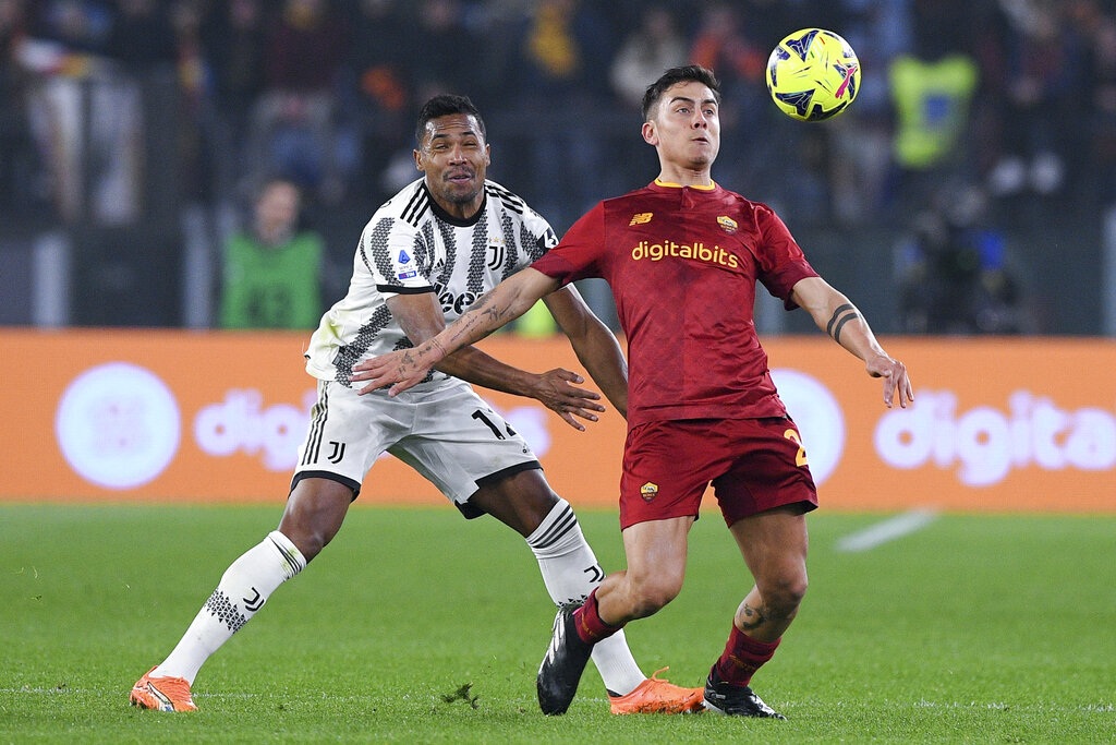 AS Roma đánh bại Juventus trong ngày HLV Mourinho tái xuất - 2