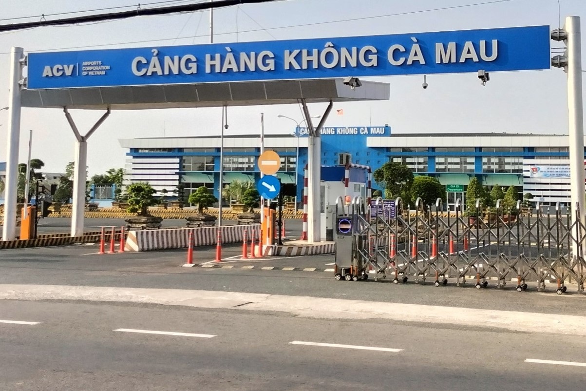 Cà Mau đề nghị hỗ trợ cung ứng nhiên liệu sẵn sàng mở đường bay đến Hà Nội - 1