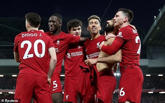 HLV Klopp muốn cầu thủ Liverpool quên chiến thắng Man Utd 7-0 - 2