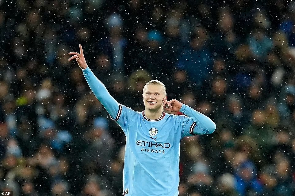 Erling Haaland lập vô số kỷ lục sau chiến thắng 7-0 của Man City - 1