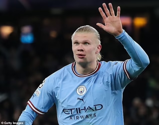 Erling Haaland lập vô số kỷ lục sau chiến thắng 7-0 của Man City - 2