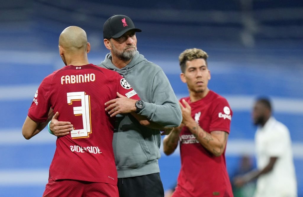 HLV Klopp: Liverpool chơi không tốt, Real Madrid xứng đáng đi tiếp - 1