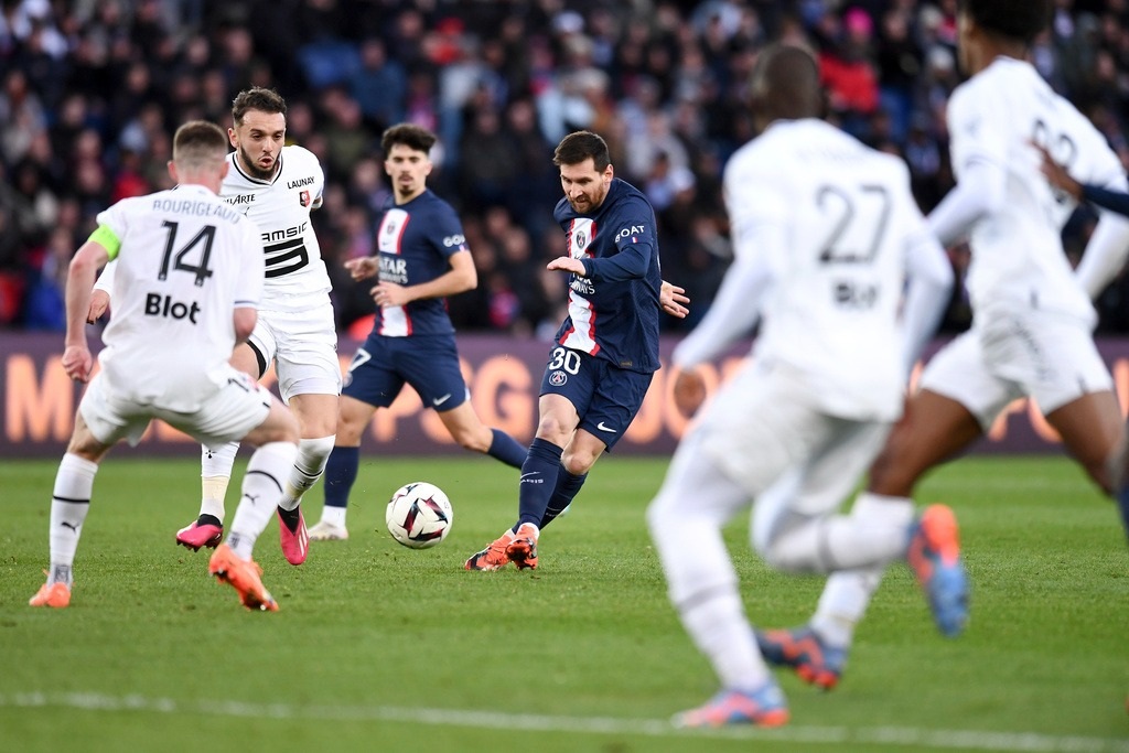 Messi và Mbappe vô duyên, PSG nhận cú sốc ở Ligue 1 - 1