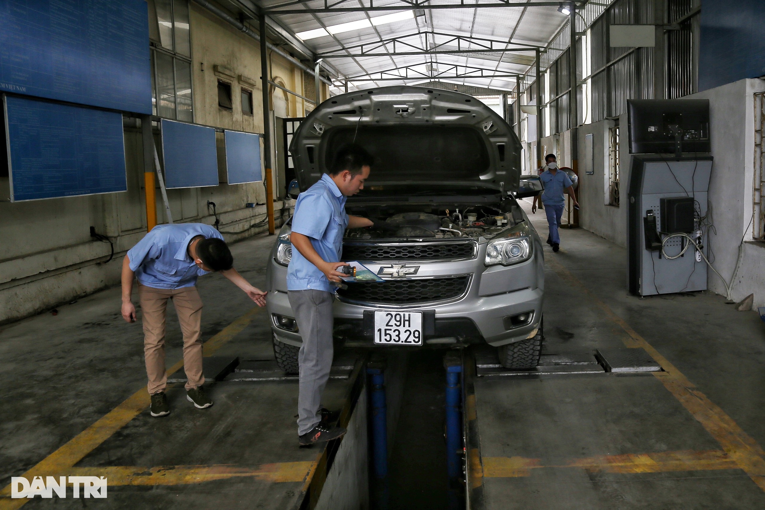 80% trung tâm đăng kiểm trên cả nước hoạt động trở lại - 4 80% trung tâm đăng kiểm trên cả nước hoạt động trở lại - 4