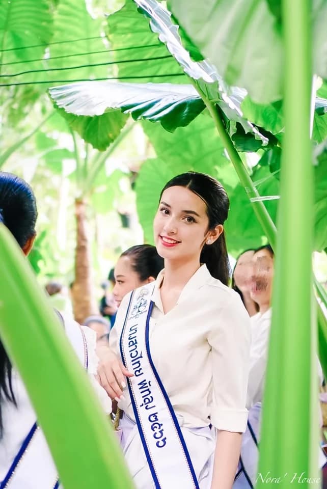 Vẻ đẹp búp bê sống gây thương nhớ của Á hậu Thái Lan gây sốt mạng xã hội - 12