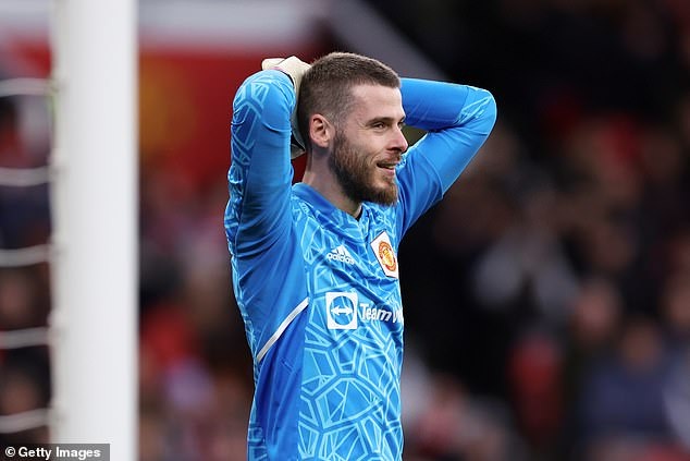 Động thái của De Gea khiến Man Utd lo lắng - 1