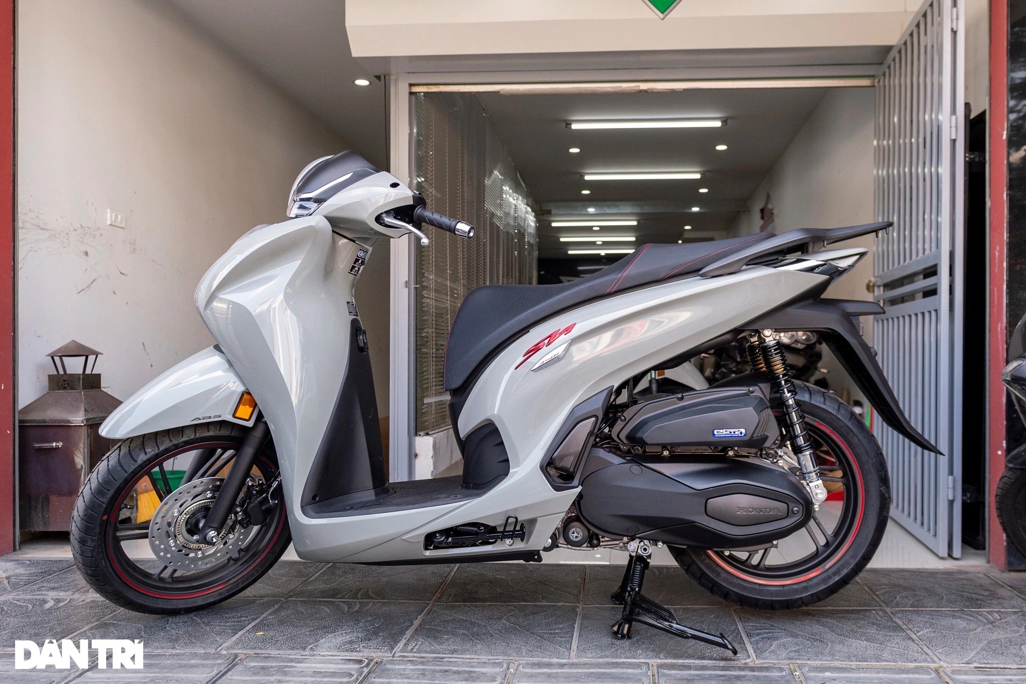 Honda Việt Nam tăng giá một loạt xe máy, nhiều nhất 2 triệu đồng - 1