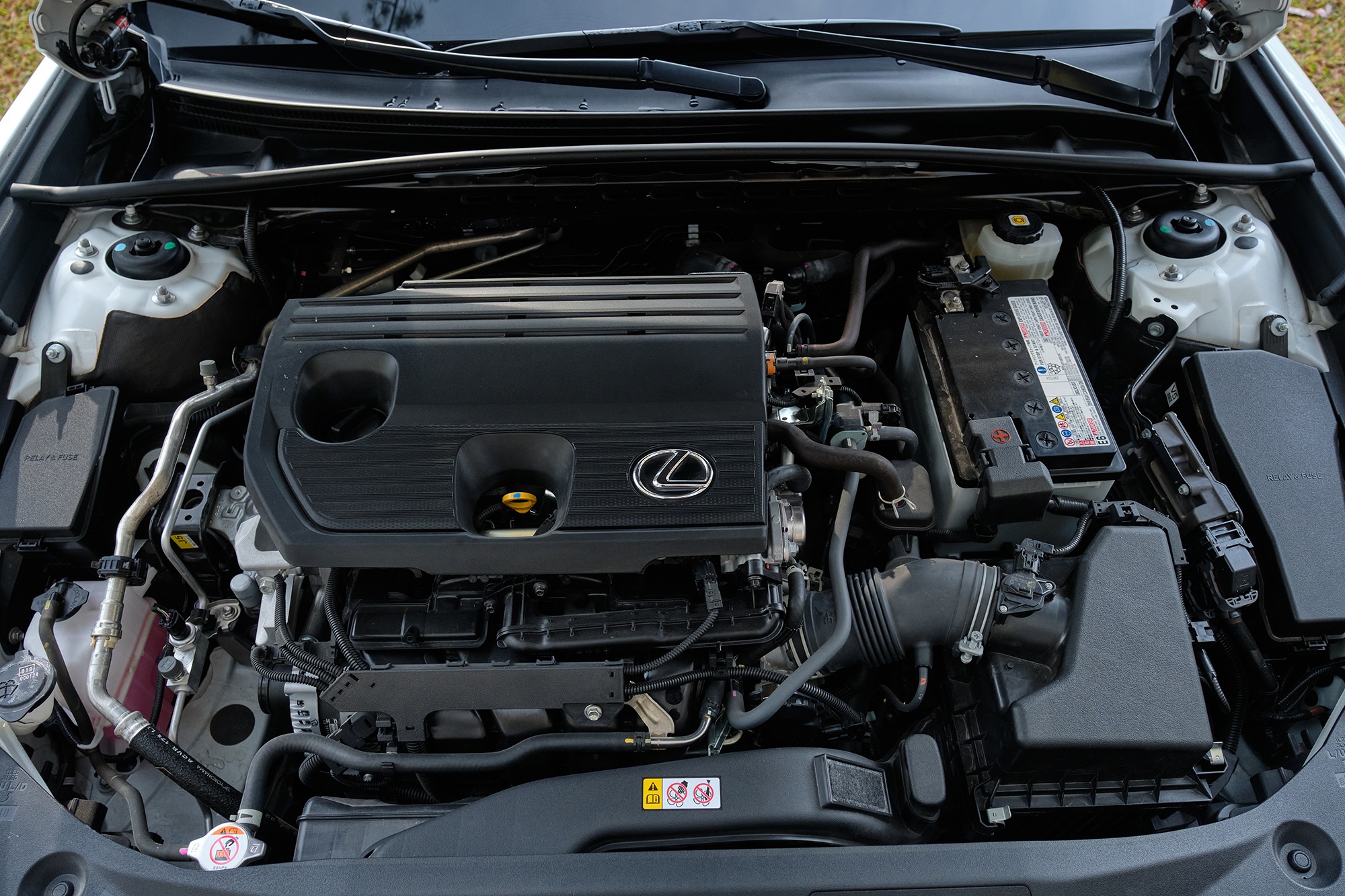 Trải nghiệm Lexus ES 250 F Sport: Lái hay hơn nhưng vẫn thiếu chút để đã - 27