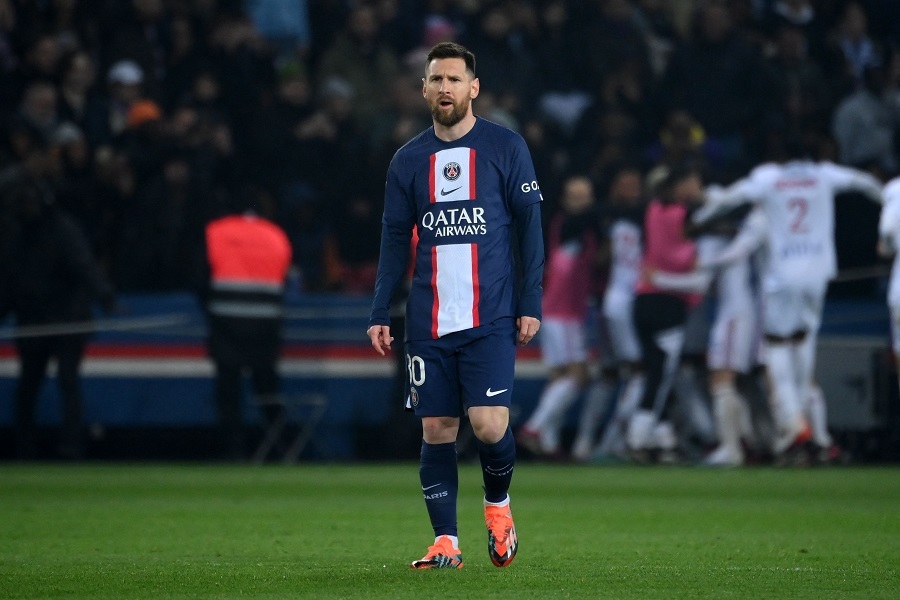 Lionel Messi bị la ó, chửi rủa, gây thất vọng não nề - 2