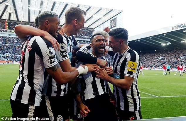 Luke Shaw chỉ ra lý do Man Utd thua ê chề trước Newcastle - 2