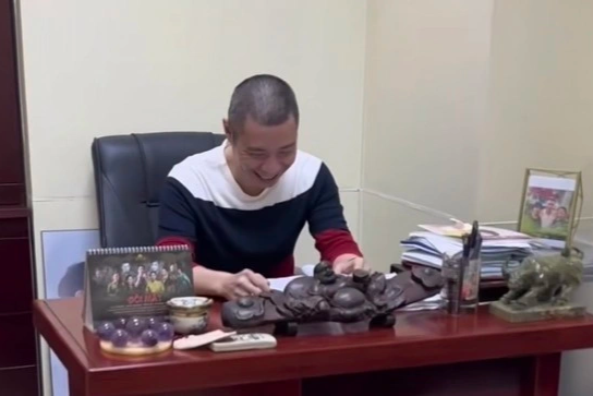 NSND Công Lý hào hứng trở lại làm việc sau thời gian điều trị, dưỡng bệnh - 1 NSND Công Lý hào hứng trở lại làm việc sau thời gian điều trị, dưỡng bệnh - 1