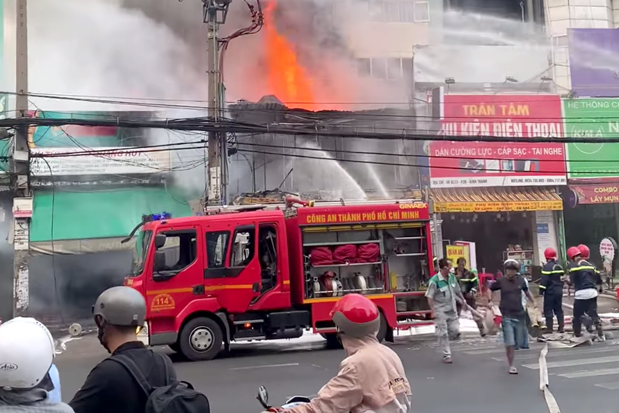 Phát hiện thi thể người đàn ông trong vụ cháy quán cơm gần Bến xe Miền Đông - 2