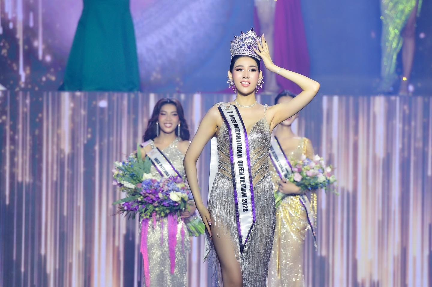 Cuộc thi Hoa hậu Chuyển giới Việt Nam của Hương Giang bị tuýt còi - 1