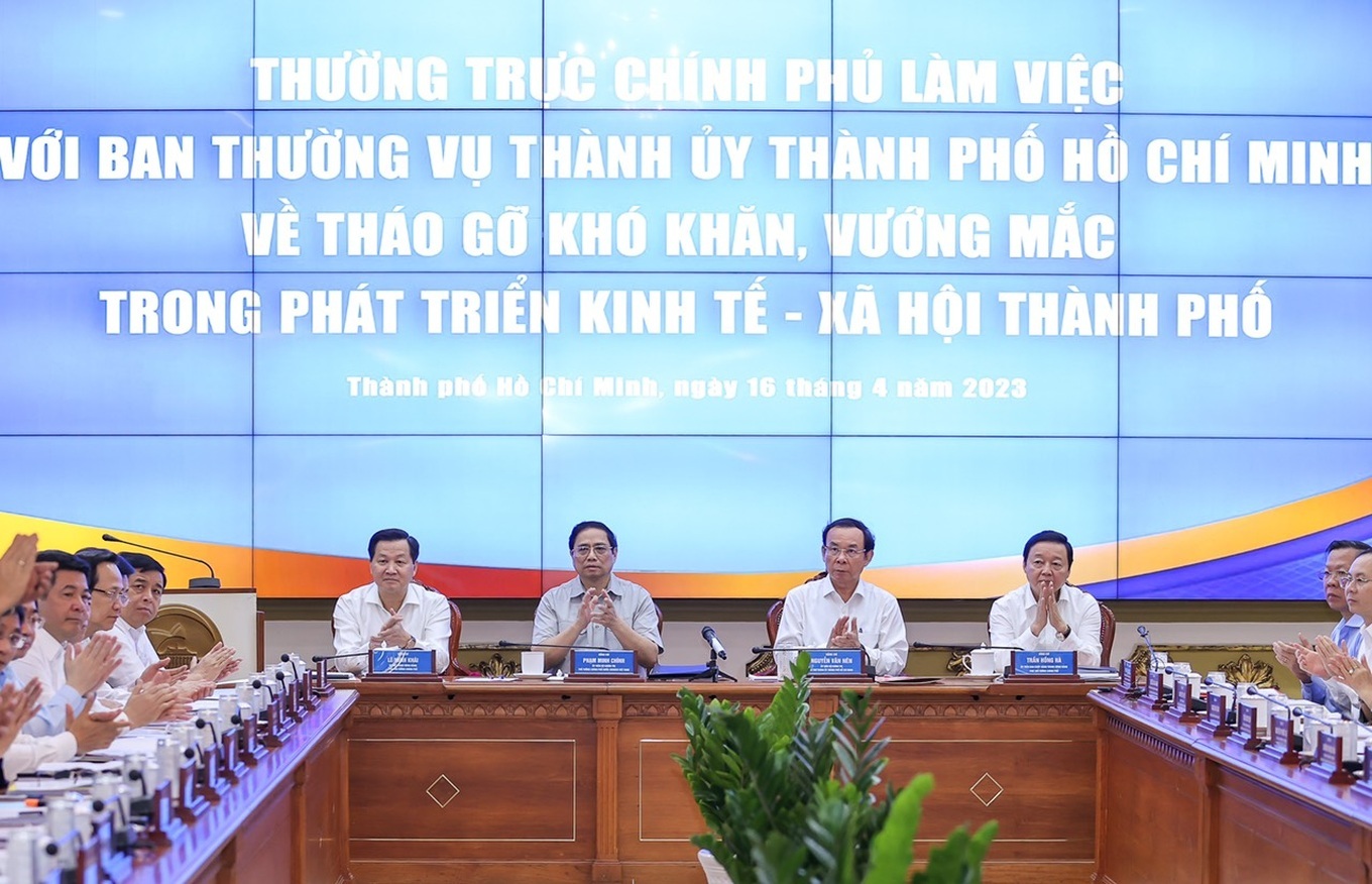 Giải phóng tư tưởng để khắc phục việc cán bộ thụ động, không dám làm - 1