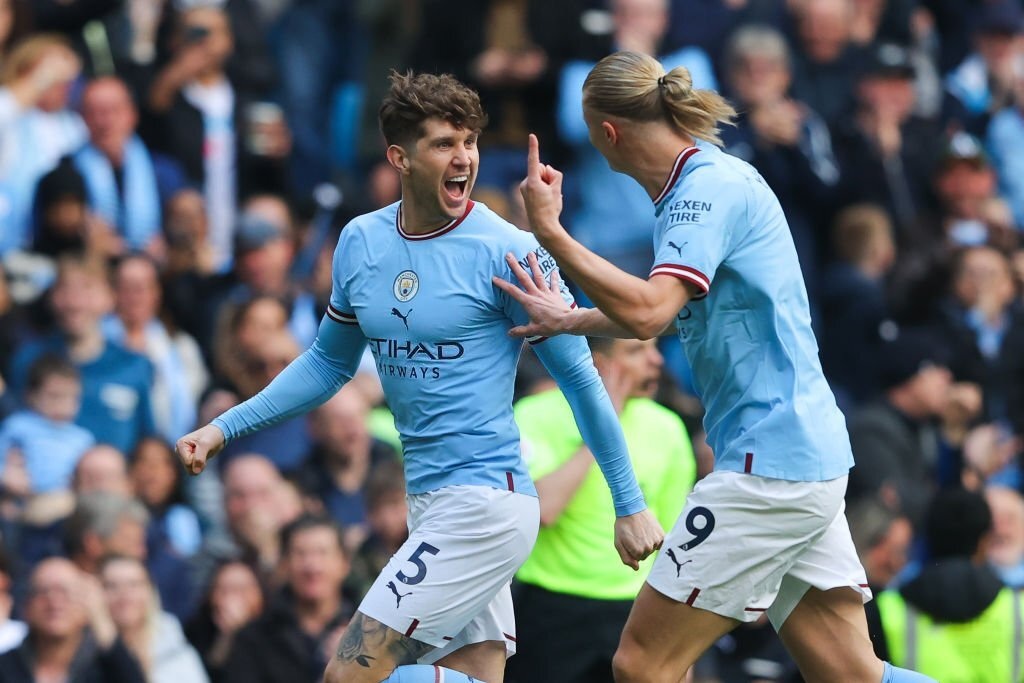 Haaland lập cú đúp, Man City áp sát Arsenal - 1