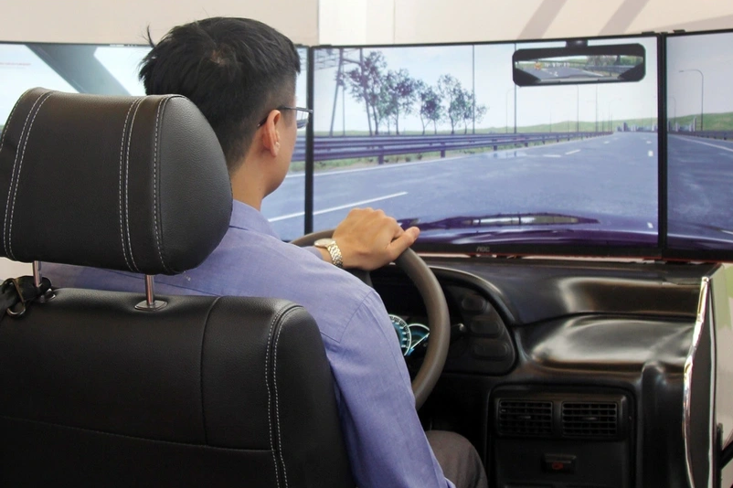 Lái xe hợp đồng tại cơ quan nhà nước được tính lương như thế nào?