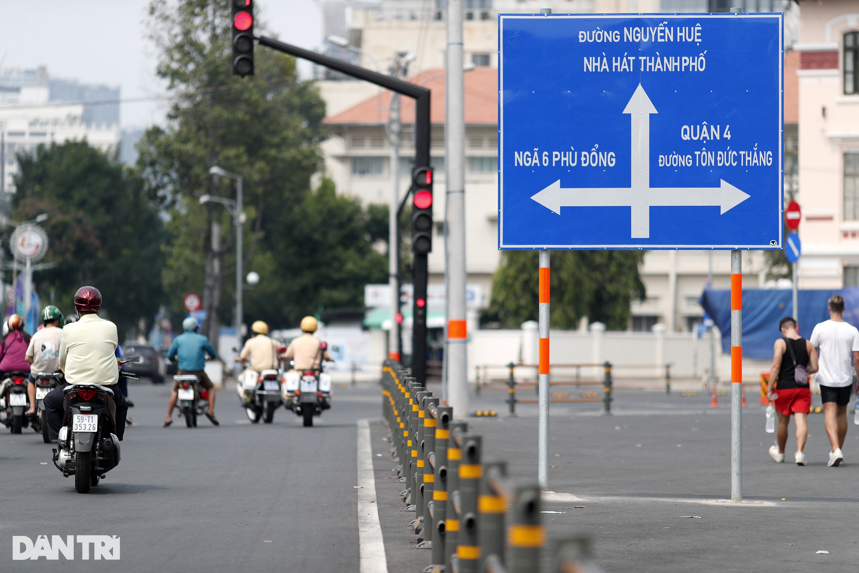 Diện mạo bùng binh Bến Thành sau hơn 100 năm - 16 Diện mạo bùng binh Bến Thành sau hơn 100 năm - 16