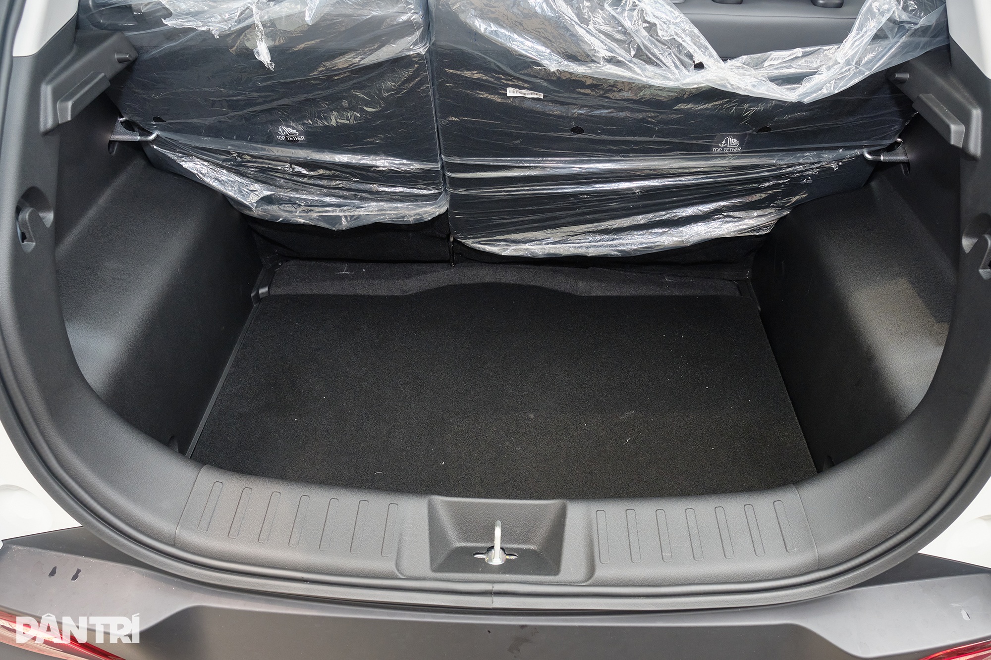 View - Chi tiết VinFast VF 5 Plus, có yếu tố gì để trở thành xe điện "quốc dân"? | Báo Dân trí