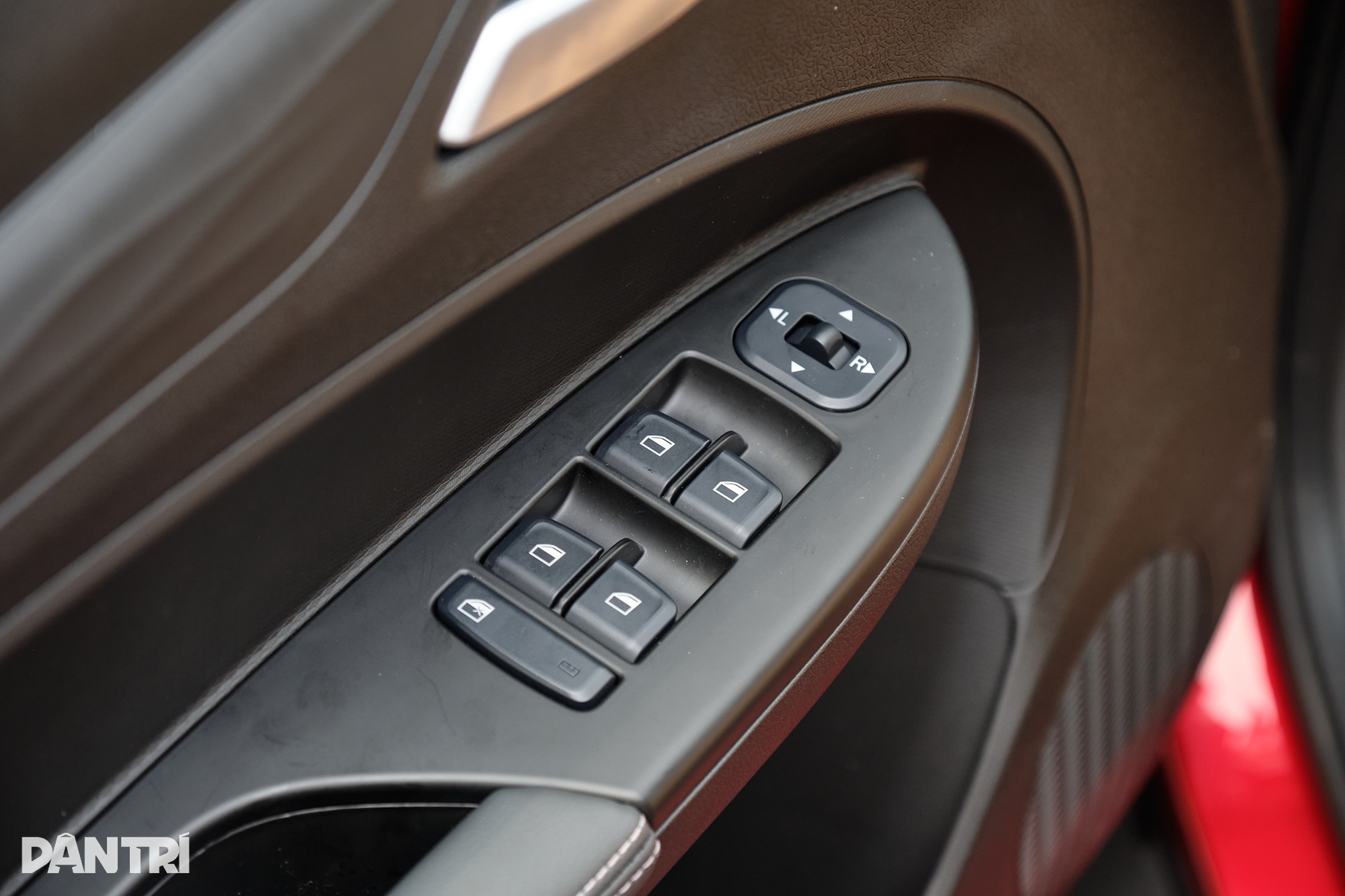 View - Chi tiết VinFast VF 5 Plus, có yếu tố gì để trở thành xe điện "quốc dân"? | Báo Dân trí