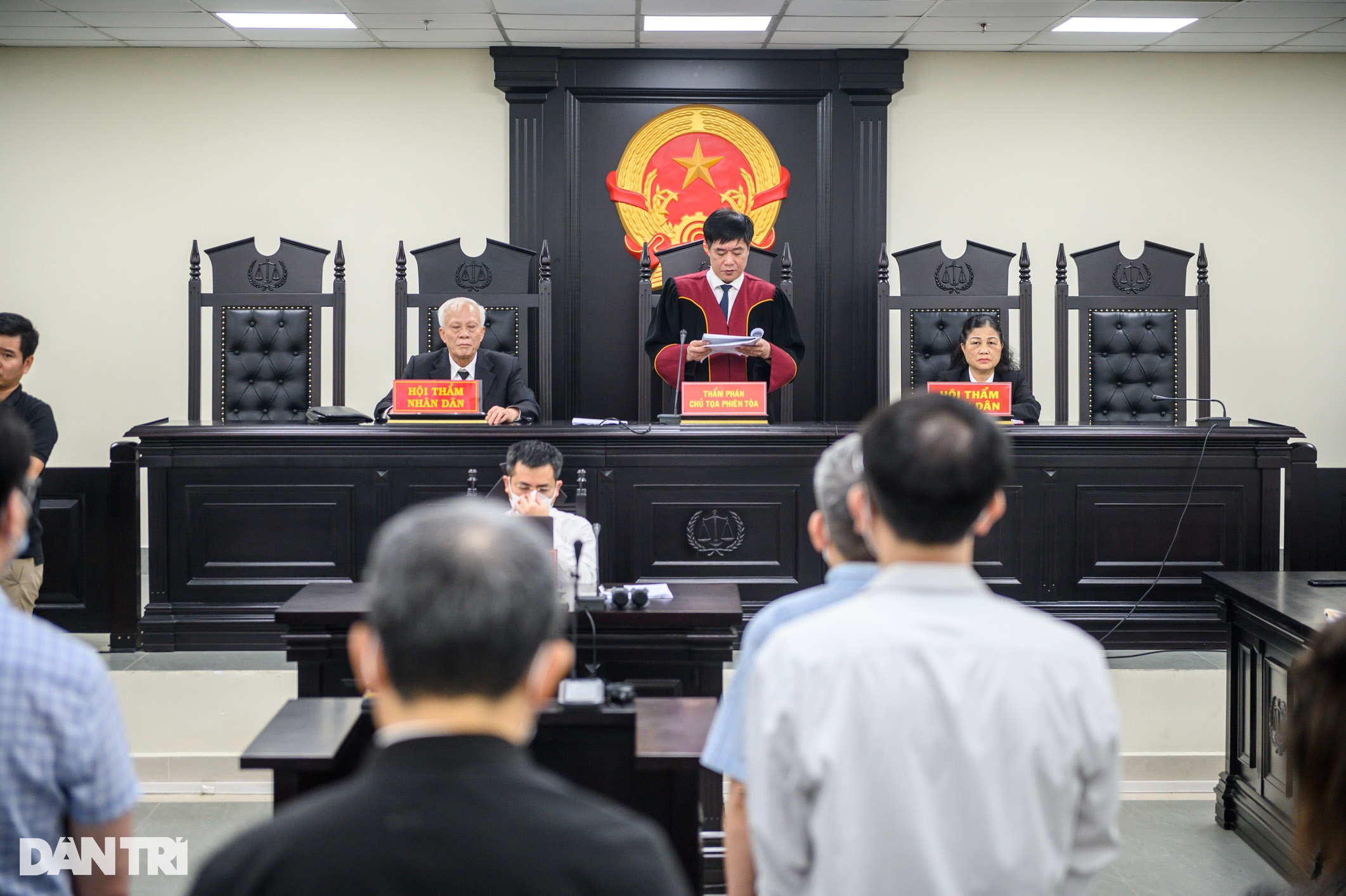 Vì sao ông Nguyễn Quang Tuấn được tuyên án nhẹ hơn nhiều khung truy tố? - 1