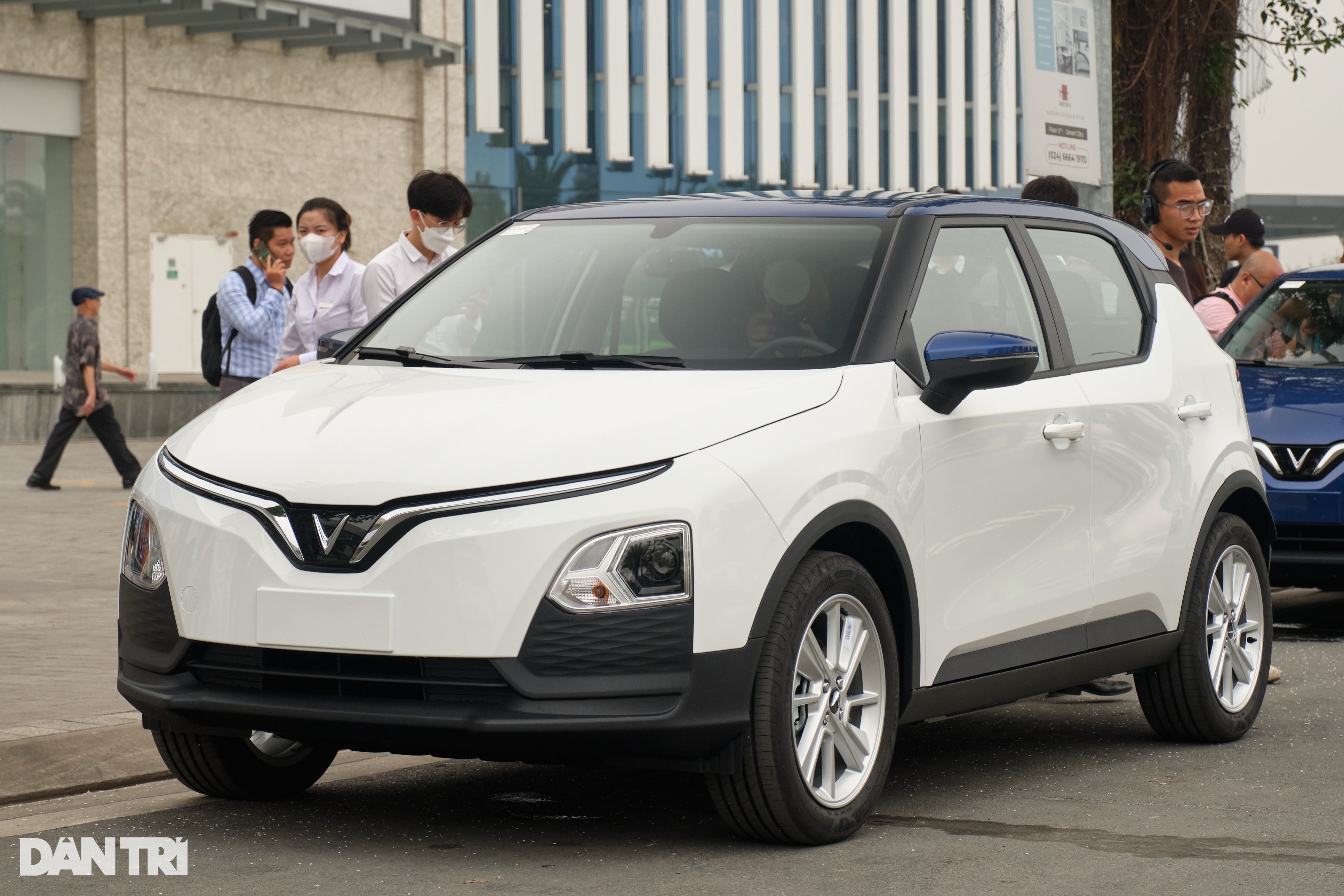 Khách Việt chia sẻ lý do lựa chọn mẫu ô tô điện giá rẻ nhất của VinFast - 3