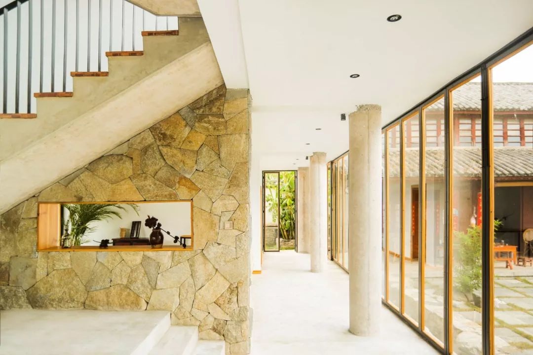 View - 4 anh em ở Trung Quốc góp tiền, xây nhà 3 tầng báo hiếu cha mẹ | Báo Dân trí