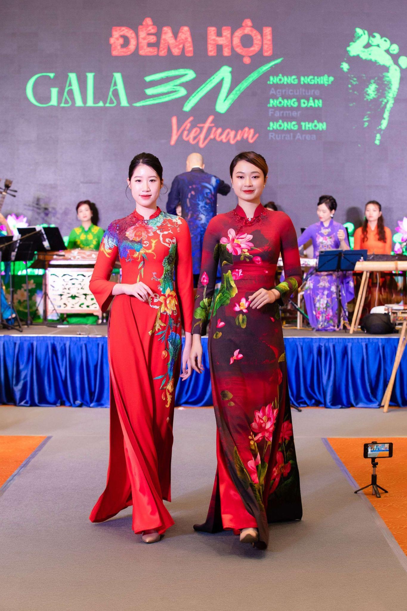 Quảng bá văn hóa Việt qua áo dài chào mừng Hội nghị toàn cầu về lương thực - 2