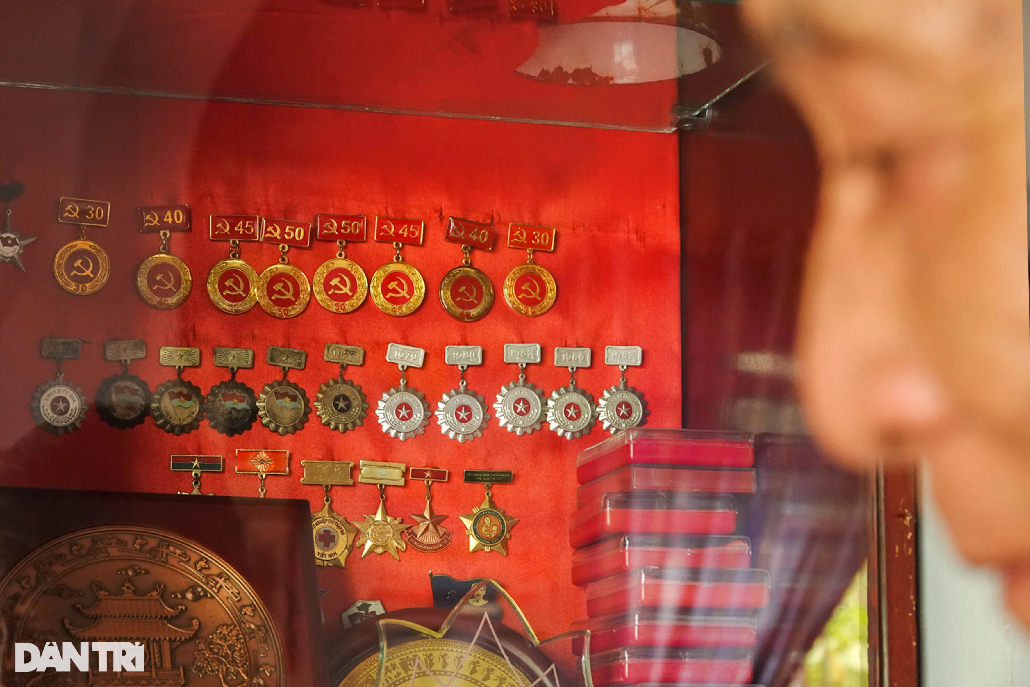 View - Người cựu binh già và 2 thập kỷ lặn lội đi tìm hài cốt đồng đội | Báo Dân trí