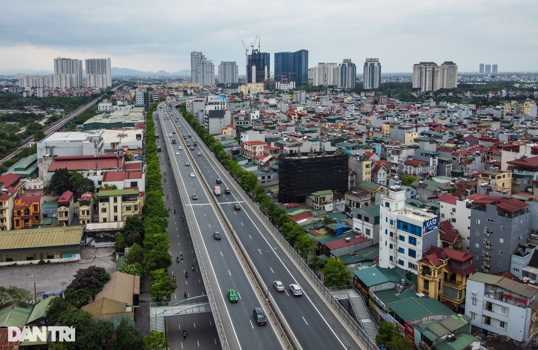 Cửa ngõ Thủ đô vắng như Tết trong ngày đầu kỳ nghỉ lễ 30/4 - 1/5 - 5 Cửa ngõ Thủ đô vắng như Tết trong ngày đầu kỳ nghỉ lễ 30/4 - 1/5 - 5