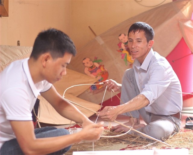 Lễ hội thi thả diều ngàn năm tuổi ở làng Bá Dương Nội mở rộng quy mô - 2