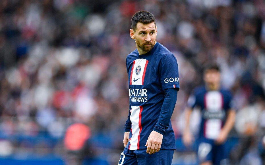 Báo Pháp khẳng định Messi sẽ rời PSG sau án phạt nặng - 2