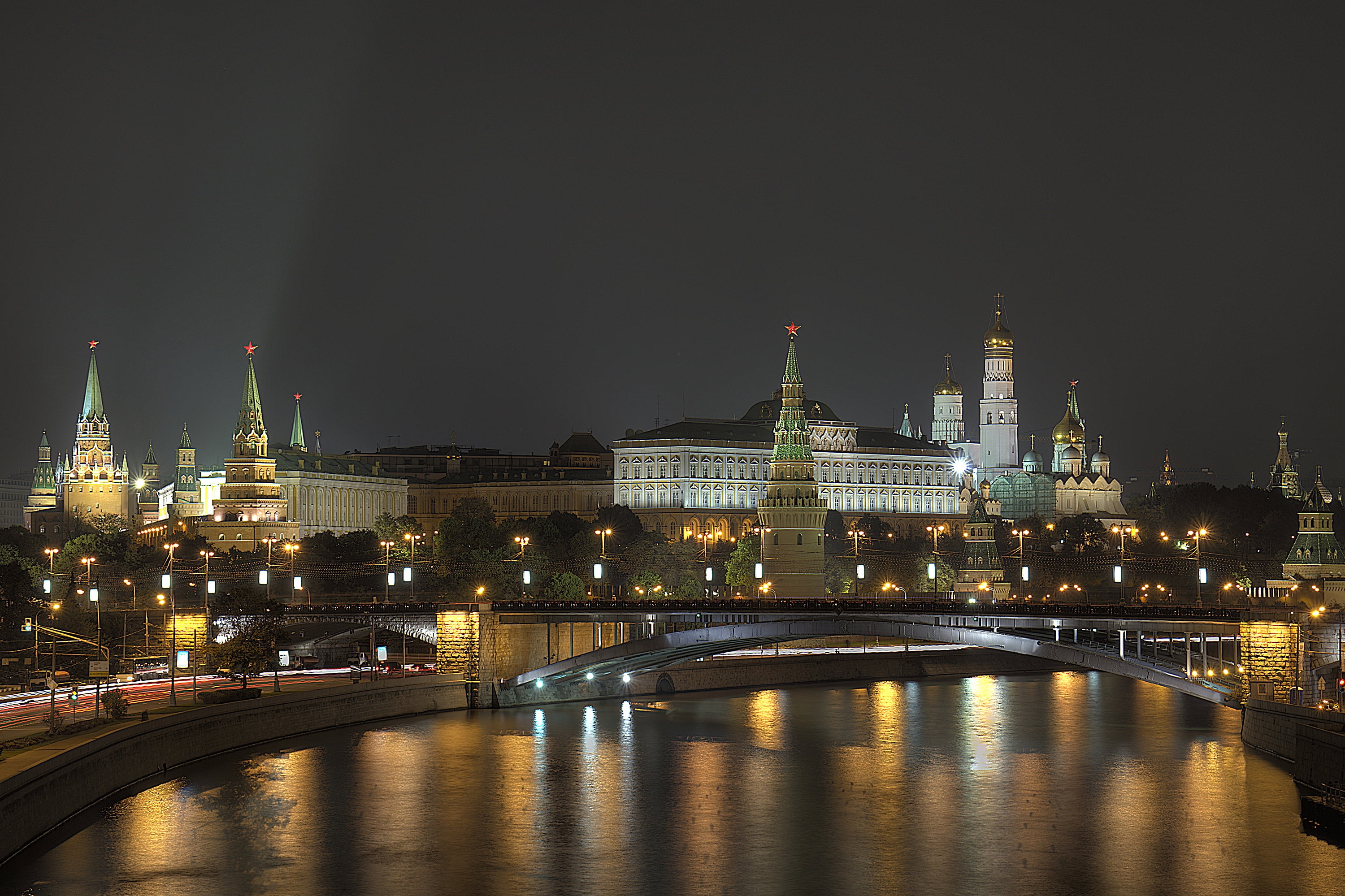 Ukraine phủ nhận tấn công Điện Kremlin, Nga nói ông Putin vẫn an toàn - 1