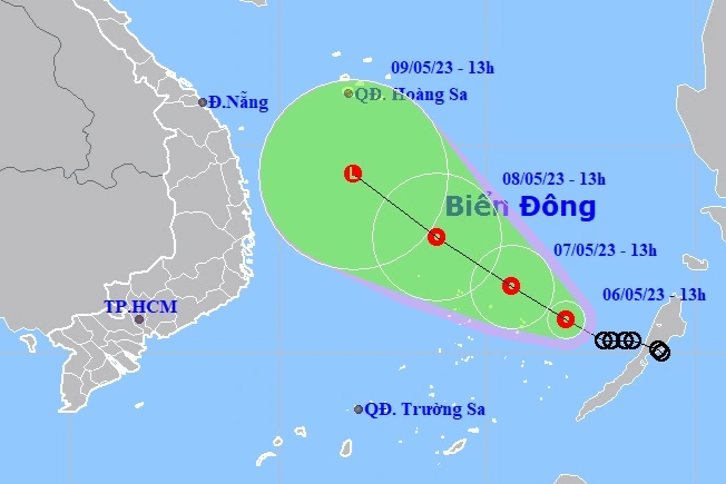 Áp thấp nhiệt đới giật cấp 8 đang tiến gần đảo Song Tử Tây - 1