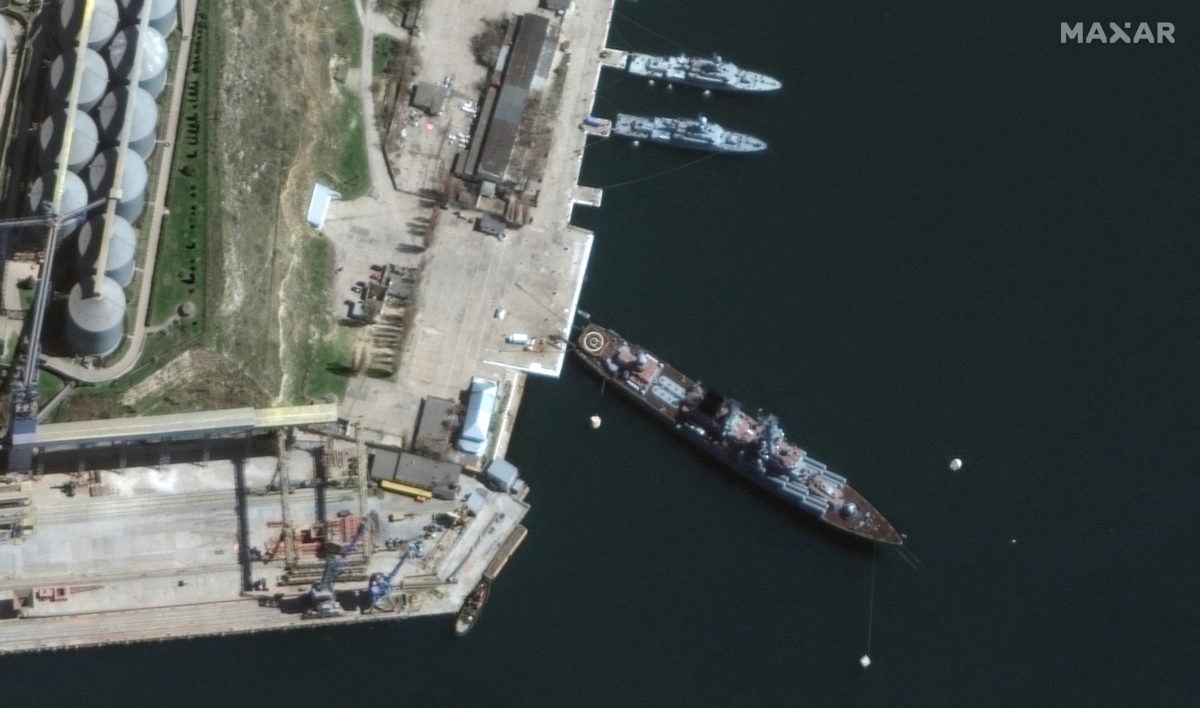 Ukraine phóng UAV, tập kích quân cảng chiến lược của Nga ở Crimea - 1