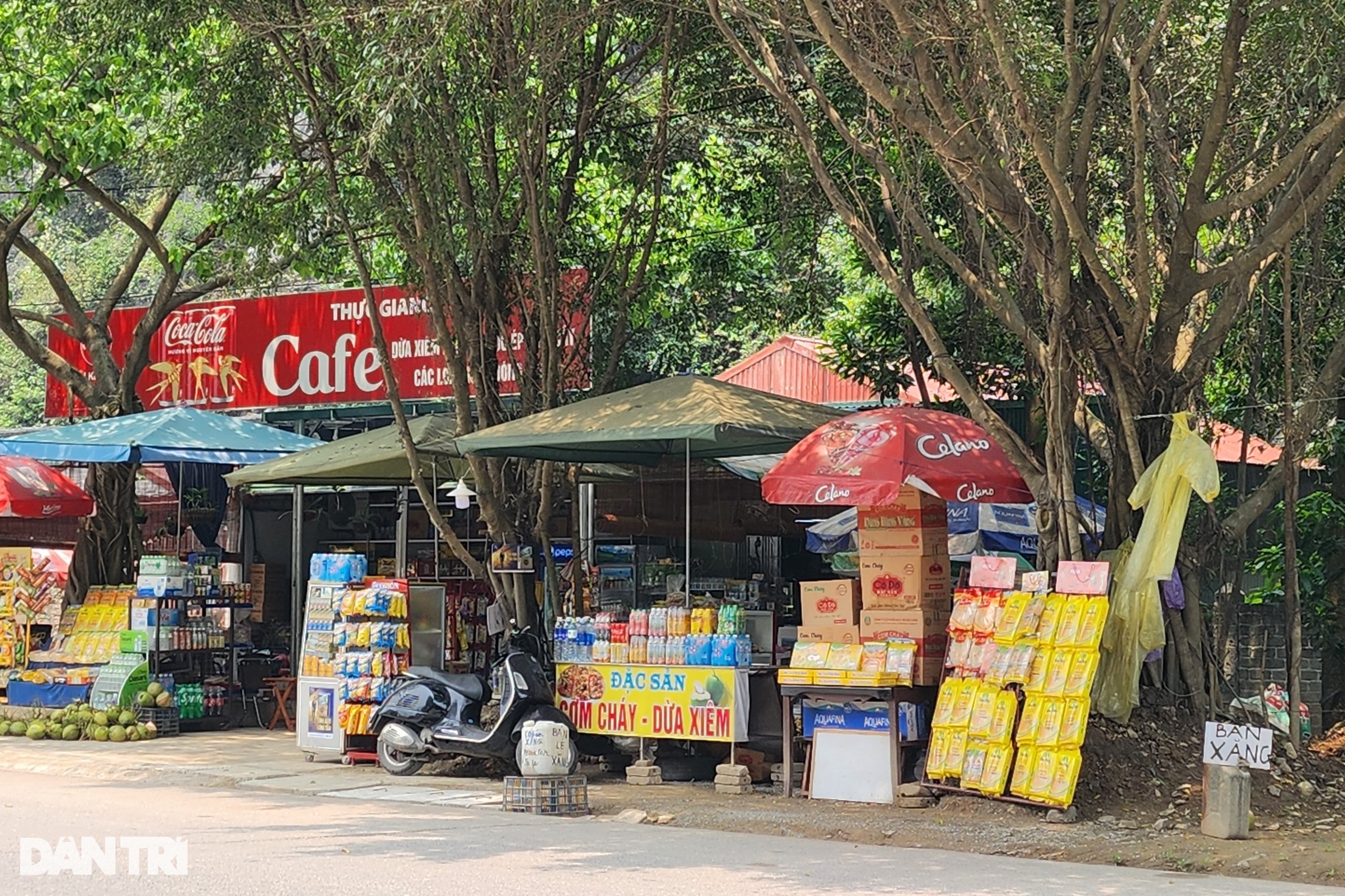 Xử lý nghiêm các công trình xâm hại di sản thế giới Tràng An - 3 Xử lý nghiêm các công trình xâm hại di sản thế giới Tràng An - 3
