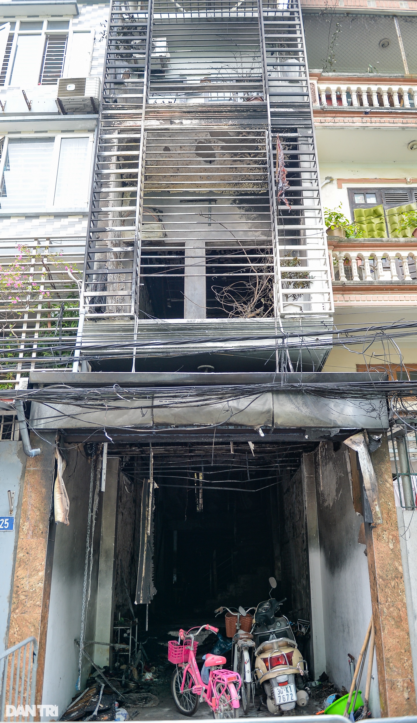 Hiện trường vụ hỏa hoạn ở Hà Nội khiến 4 bà cháu tử vong - 3
