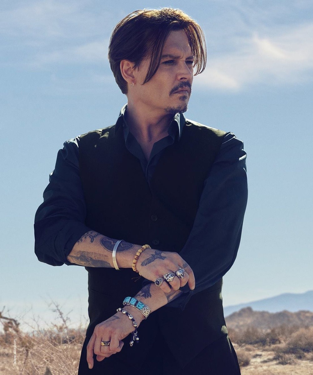 Johnny Depps Leben nahm eine positive Wendung, er verdiente 20 Millionen Dollar viel zu leicht - 4 Đời lên hương, Johnny Depp nhận về 20 triệu USD quá dễ dàng - 4