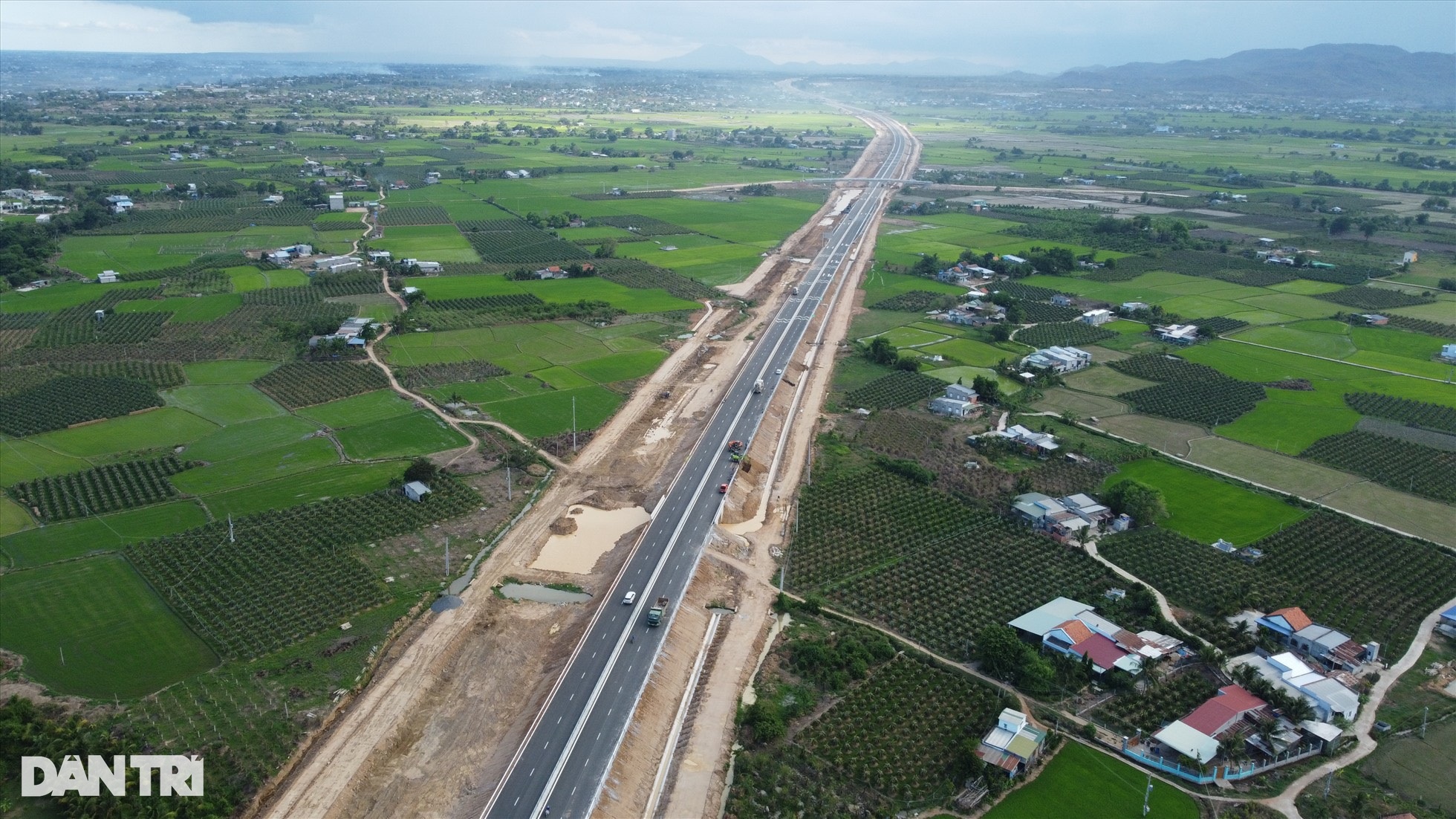 Ngắm cao tốc Vĩnh Hảo - Phan Thiết hơn 10.000 tỷ đồng sắp đưa vào khai thác - 1 Ngắm cao tốc Vĩnh Hảo - Phan Thiết hơn 10.000 tỷ đồng sắp đưa vào khai thác - 1