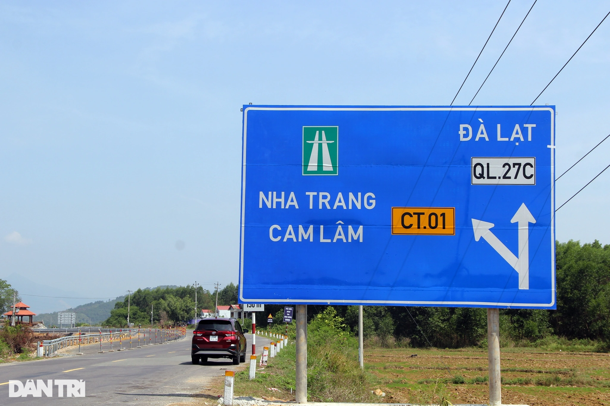 Những phương tiện đầu tiên lưu thông trên cao tốc Nha Trang - Cam Lâm - 5