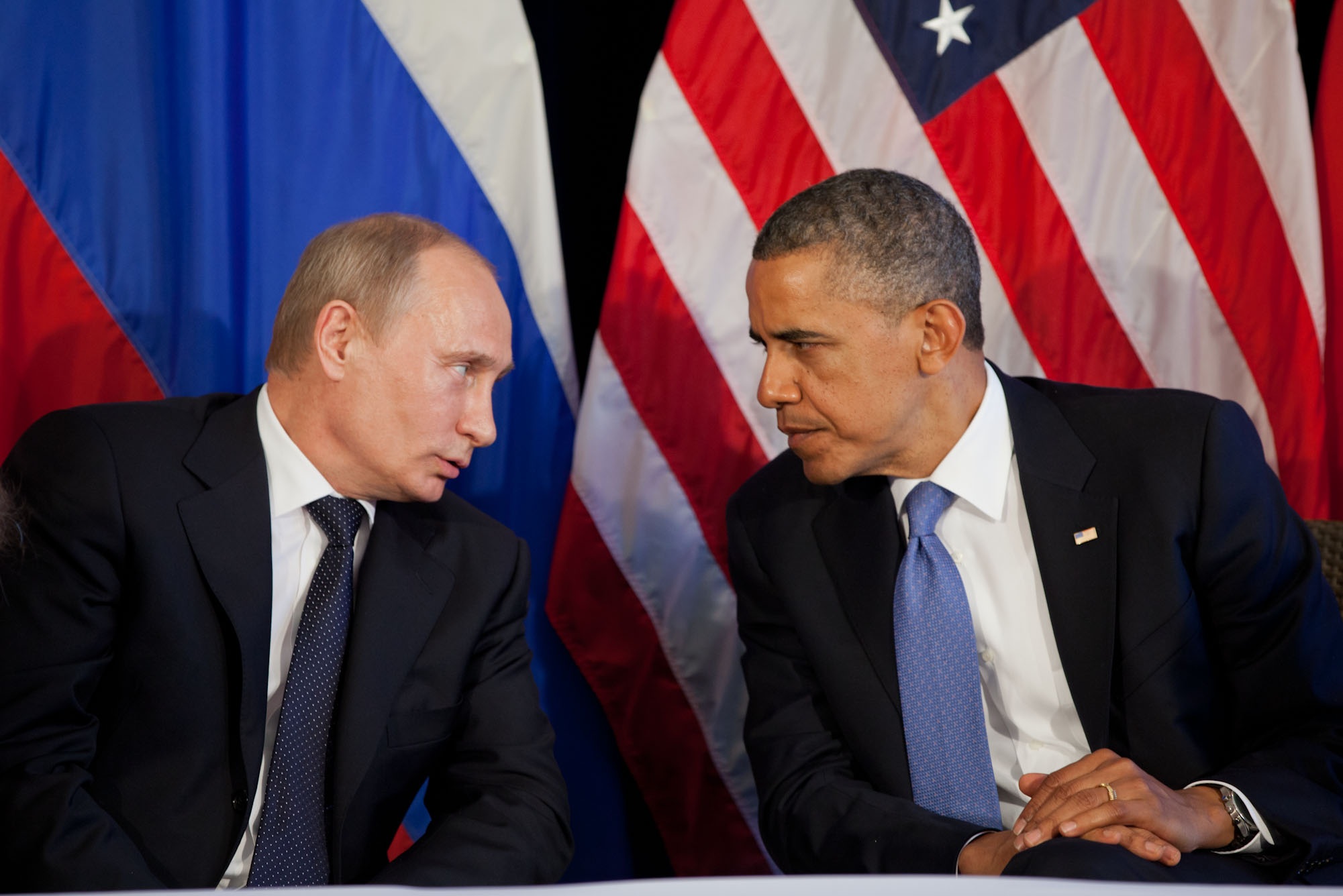 Cựu Tổng thống Mỹ Obama bị Nga đưa vào danh sách trừng phạt - 1