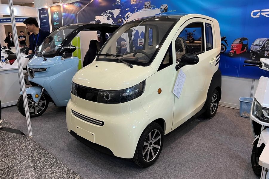 Thêm ô tô điện mini Trung Quốc sắp bán tại Việt Nam, giá hơn 100 triệu đồng - 1