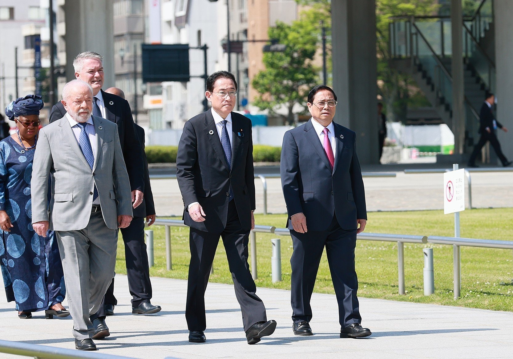Thủ tướng thăm nơi ghi dấu thảm họa bom nguyên tử ở Hiroshima - 3