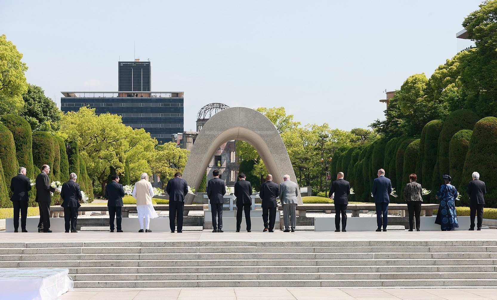 Thủ tướng thăm nơi ghi dấu thảm họa bom nguyên tử ở Hiroshima - 6