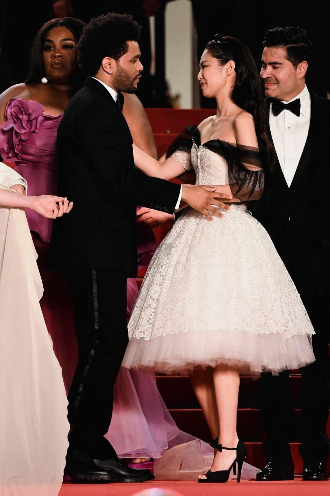 Jennie (BlackPink) và Phạm Băng Băng thống trị thảm đỏ Cannes 2023 - 5