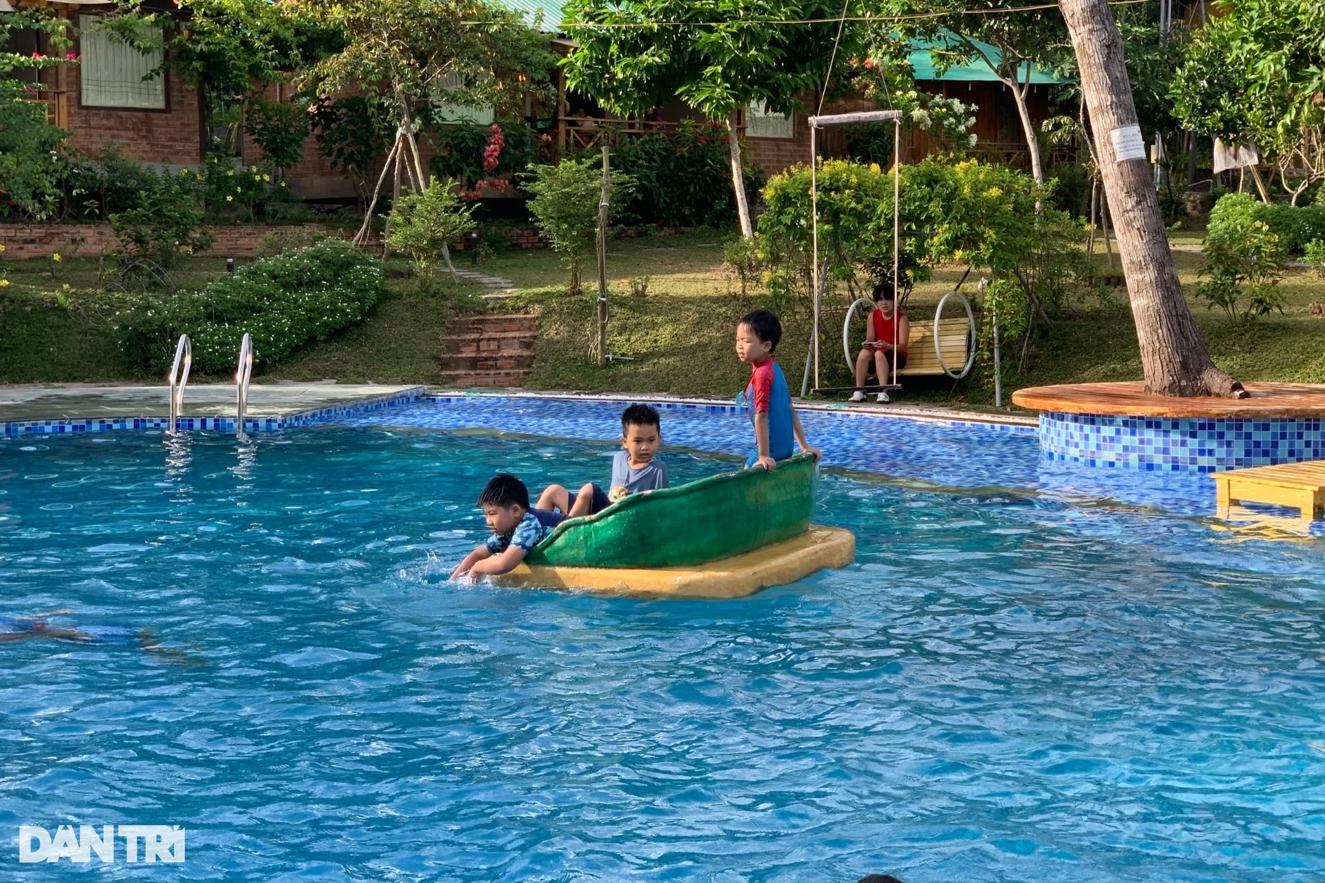 Sau vụ tai nạn bắt ngao, phụ huynh đồng loạt hủy lịch dã ngoại nơi có nước - 2 Sau vụ tai nạn bắt ngao, phụ huynh đồng loạt hủy lịch dã ngoại nơi có nước - 2