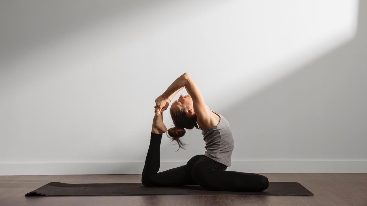 Những lợi ích tuyệt vời của yoga với sức khỏe - 2