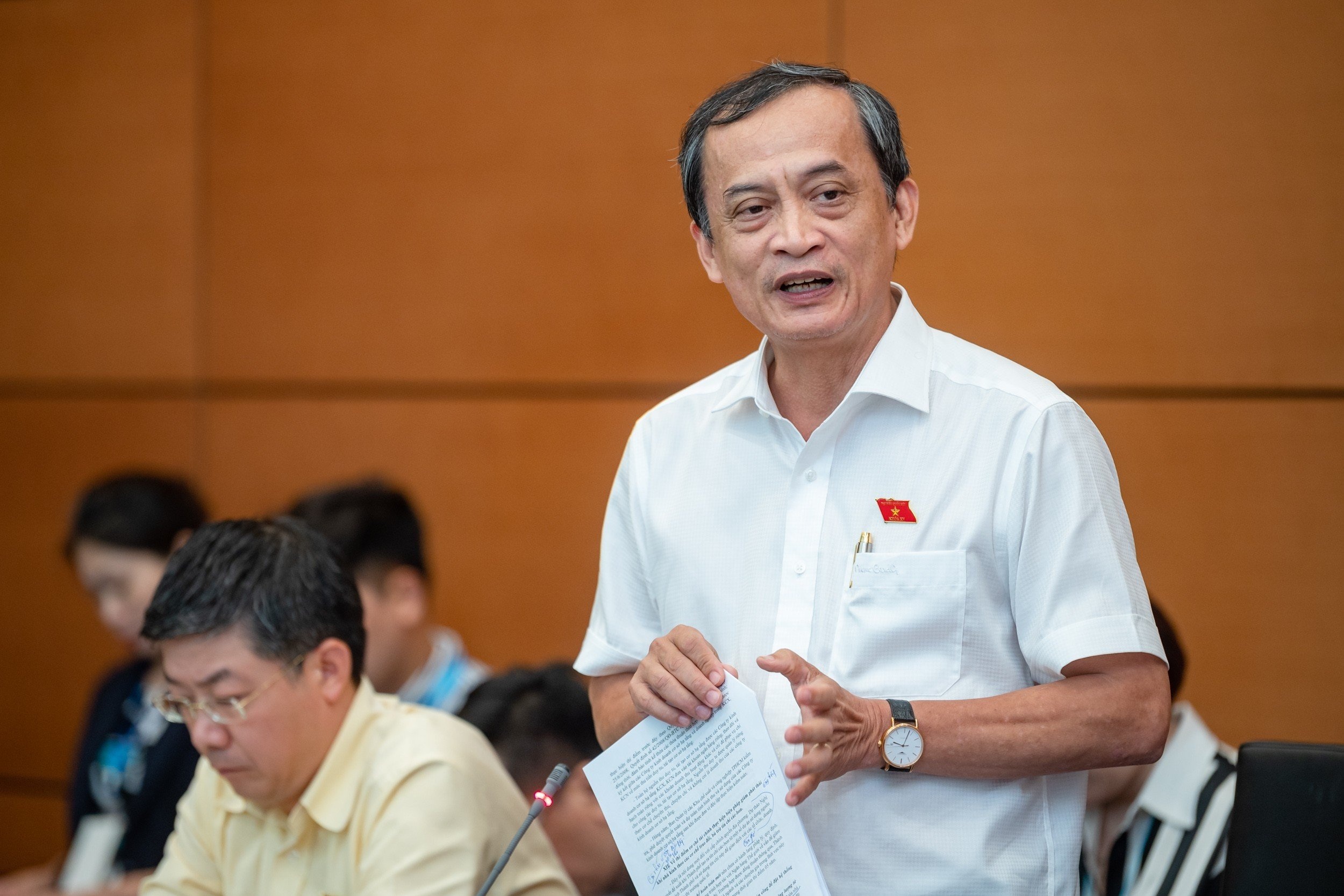 Bộ trưởng Nguyễn Chí Dũng: TPHCM đang mặc chiếc áo quá chật - 2