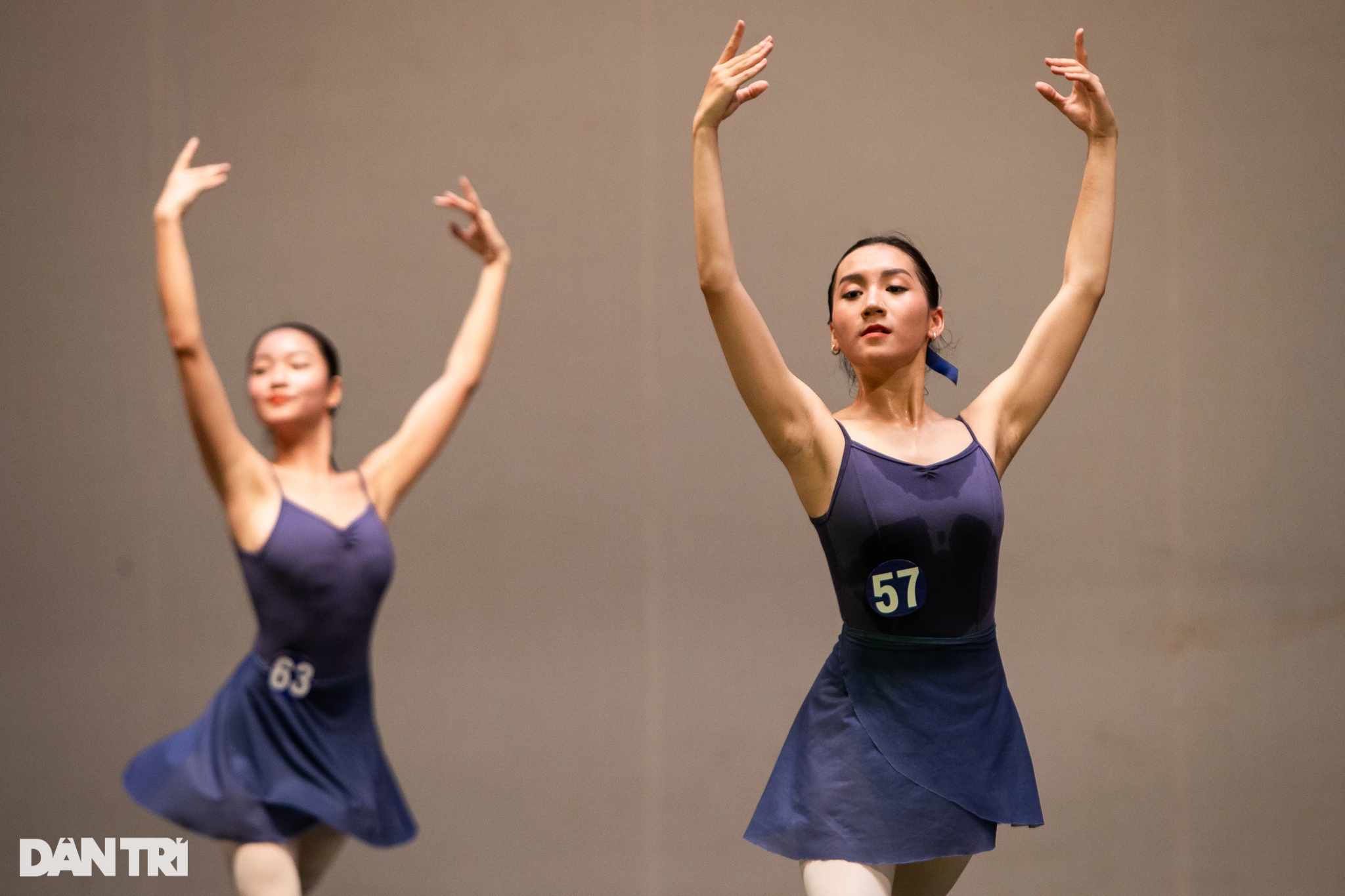 Ngắm nữ sinh trường Múa biểu diễn ballet trong kỳ thi tốt nghiệp - 4