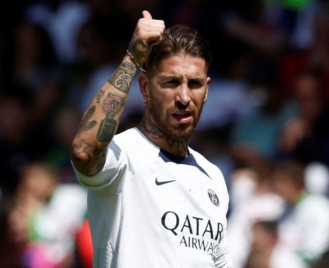 Nối gót Messi, trung vệ Sergio Ramos rời PSG - 1
