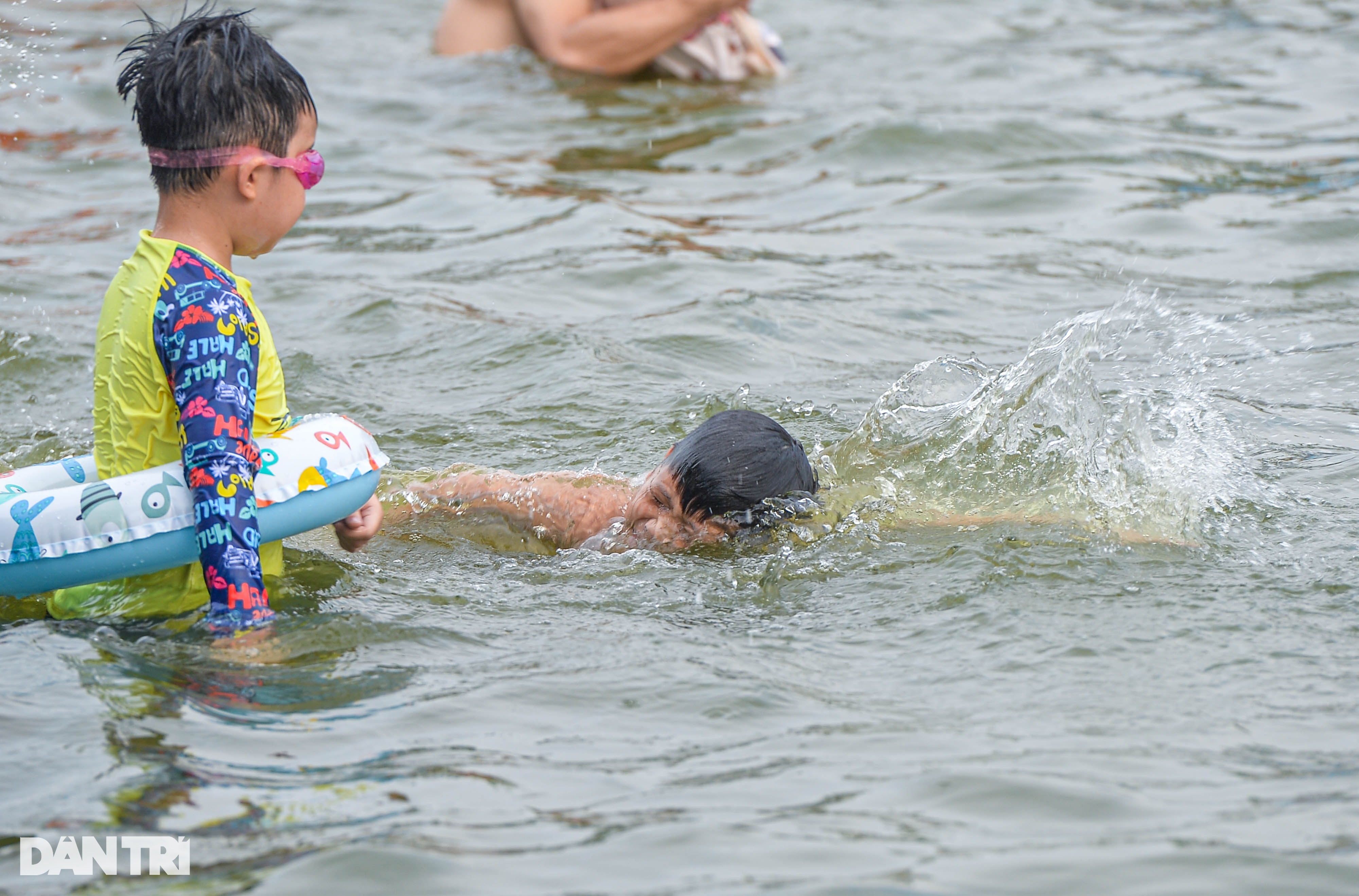 Hà Nội: Người dân ủng hộ 1,3 tỷ đồng biến ao làng thành ao bơi rộng 1.100m2 - 11